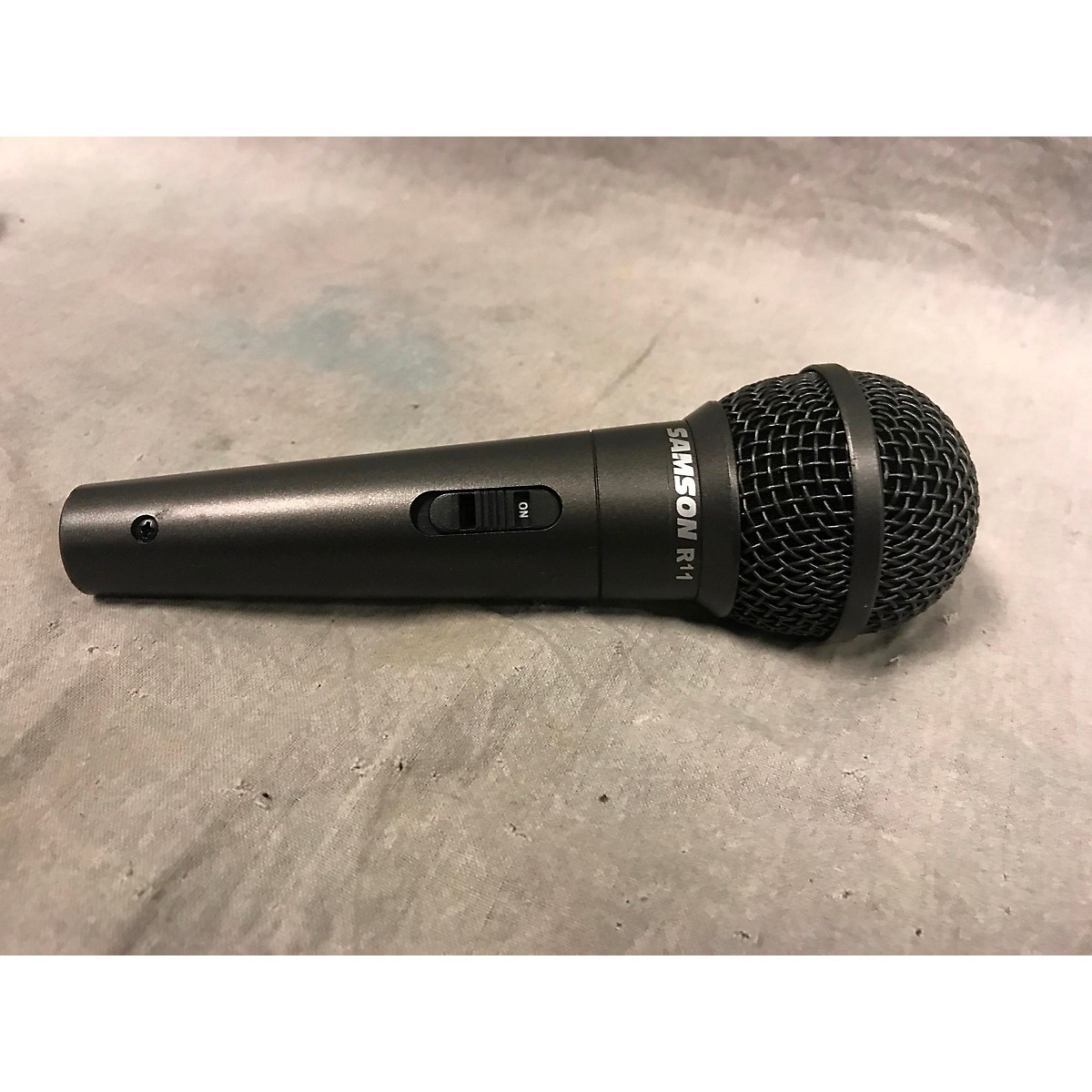 Used Samson R11 Dynamic Microphone | Guitar Center