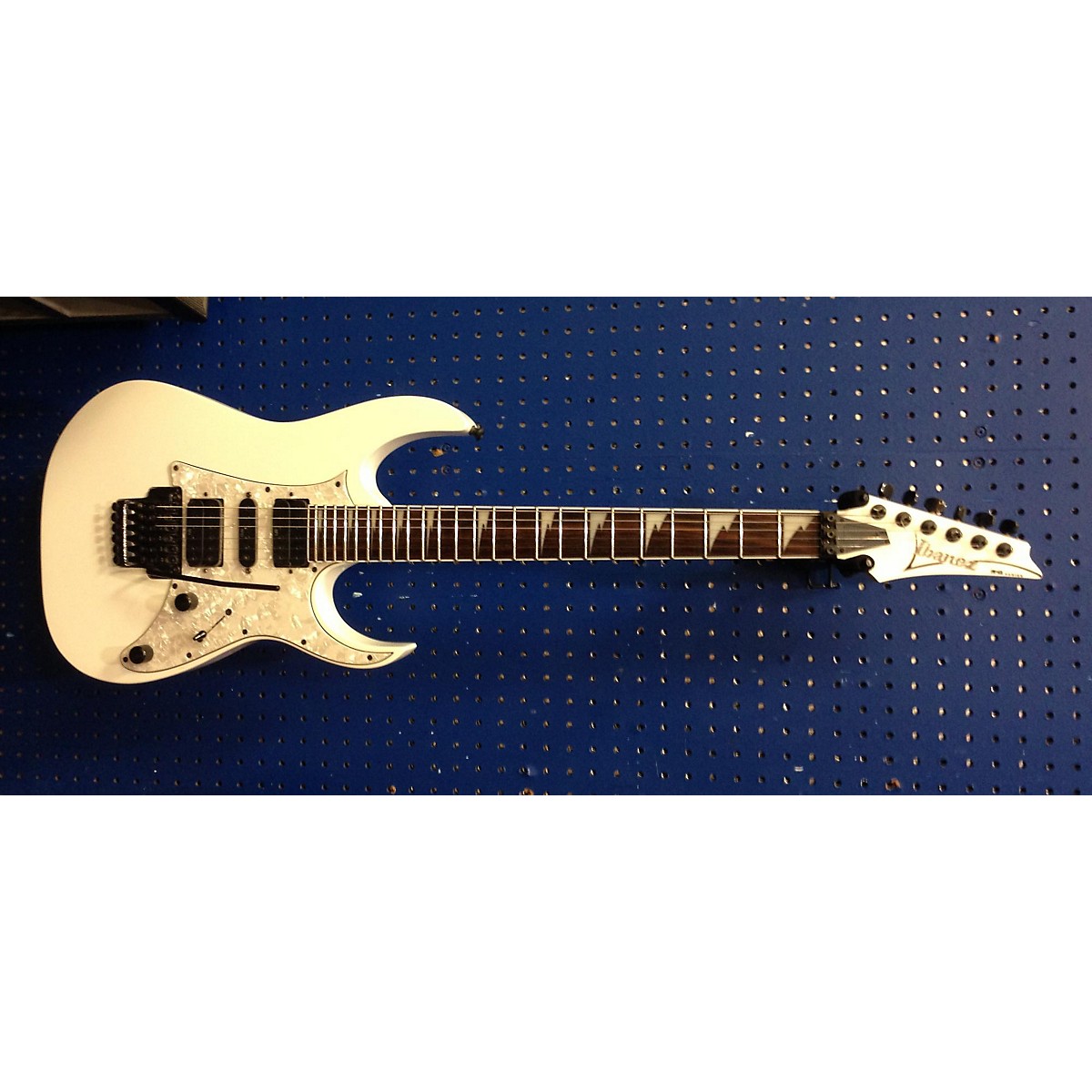 RG350DX RG Series Solid Body Electric Guitar Guitar Center