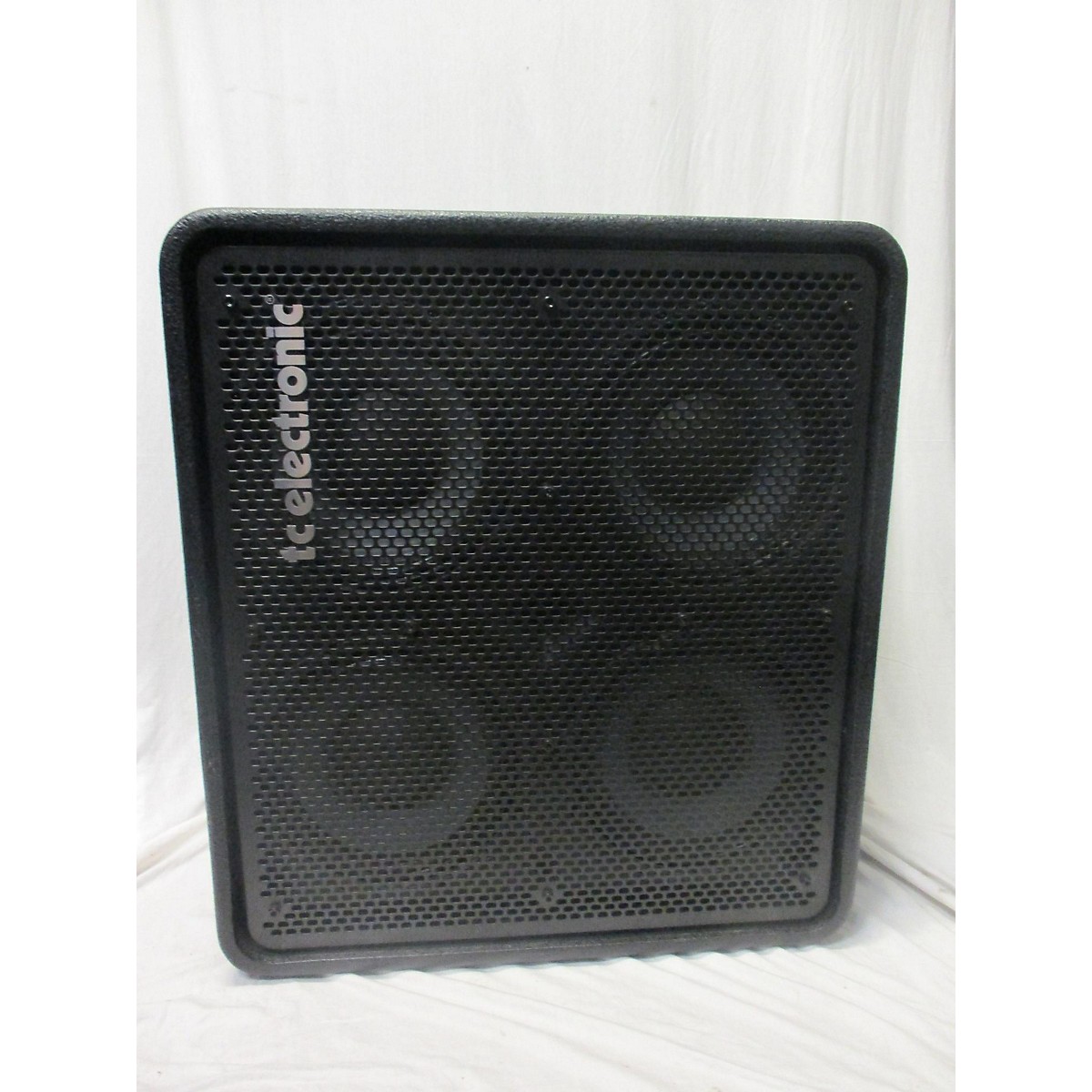 Used TC Electronic RS410 4x10 600W Vertical Stacking Bass