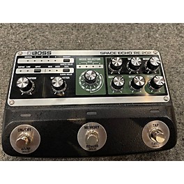 Used BOSS Re202 Effect Pedal