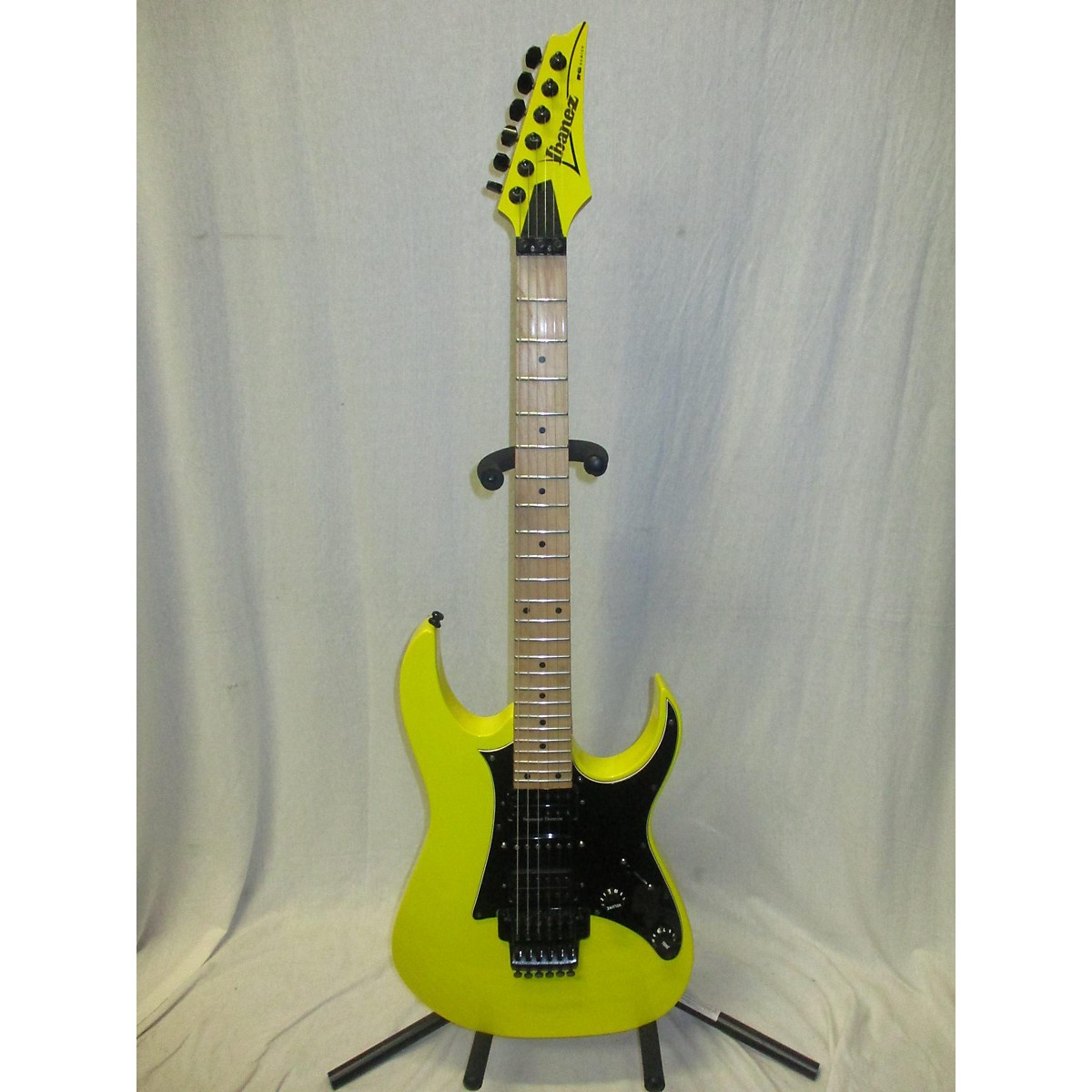 Used Ibanez Rg350m Solid Body Electric Guitar Guitar Center