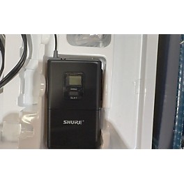 Used Shure SLX4 HANDHELD/LAVALIER COMBO Wireless System