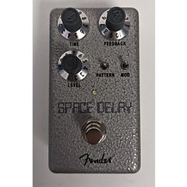 Used Fender SPACE DELAY Effect Pedal