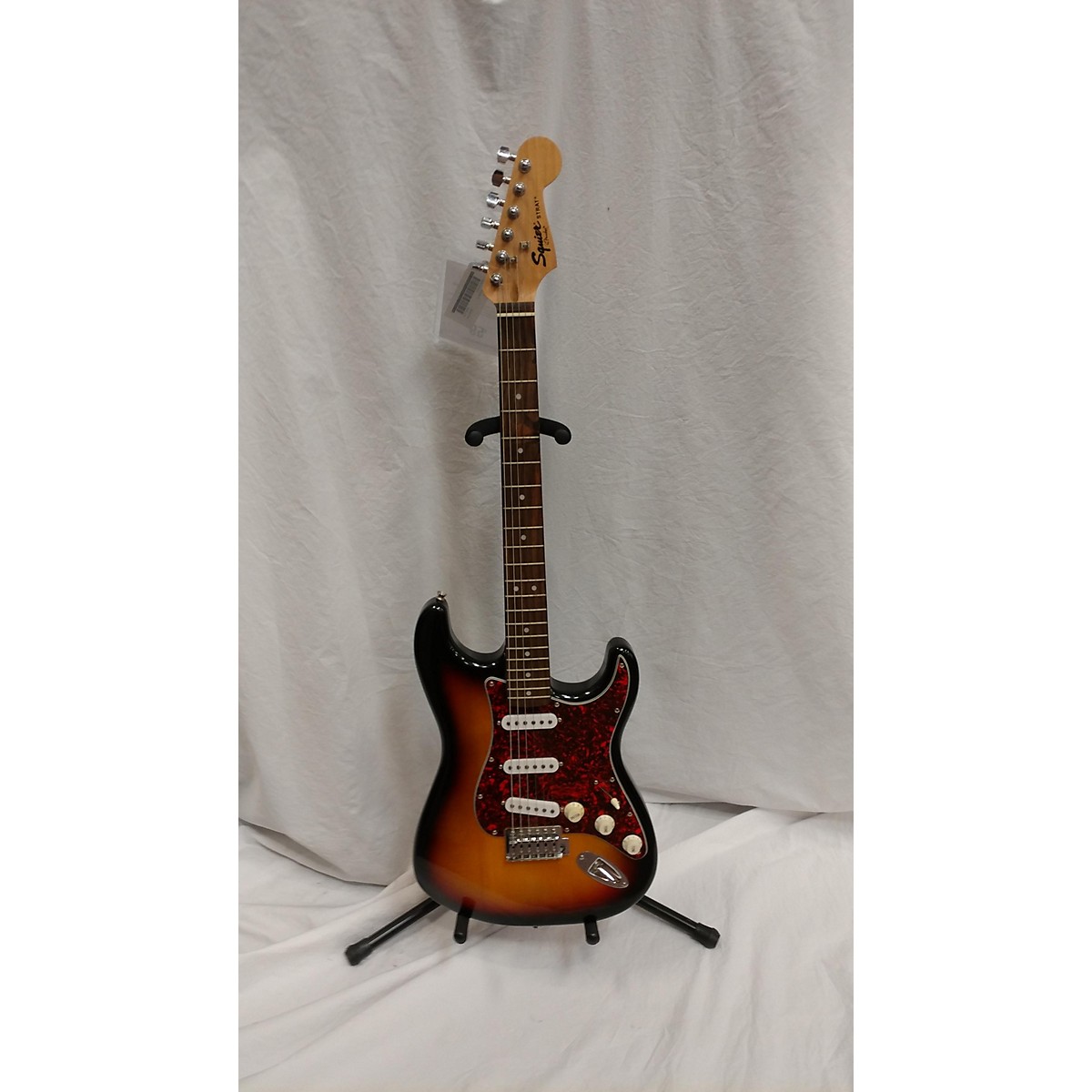 Used Squier STRATOCASTER Solid Body Electric Guitar | Guitar Center