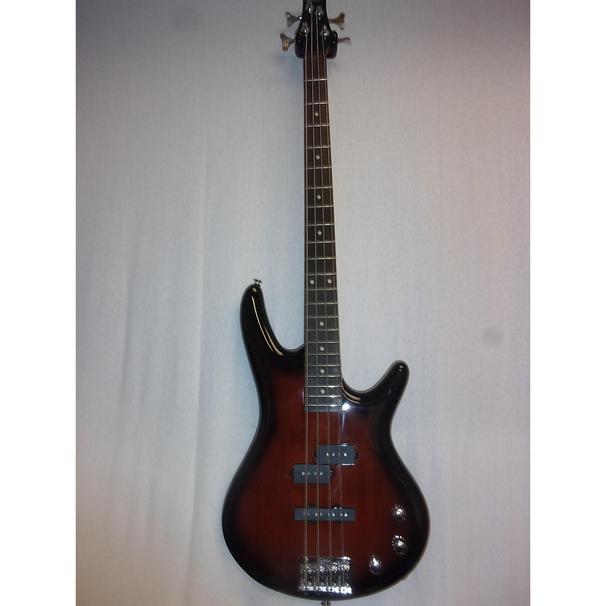 Used Ibanez Soundgear Electric Bass Guitar | Guitar Center