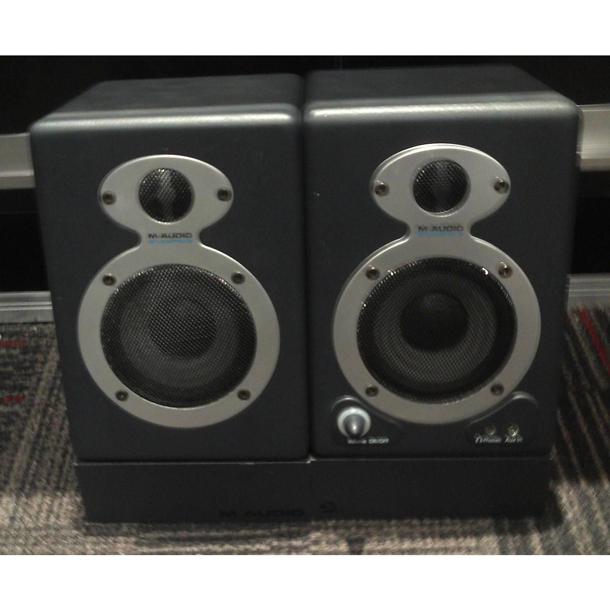 guitar center monitor speakers