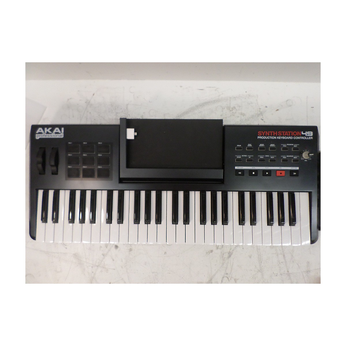 Used Akai Professional Synth Station 49 Key With IPOD Dock