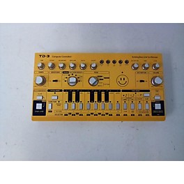 Used Behringer TD3 Synthesizer