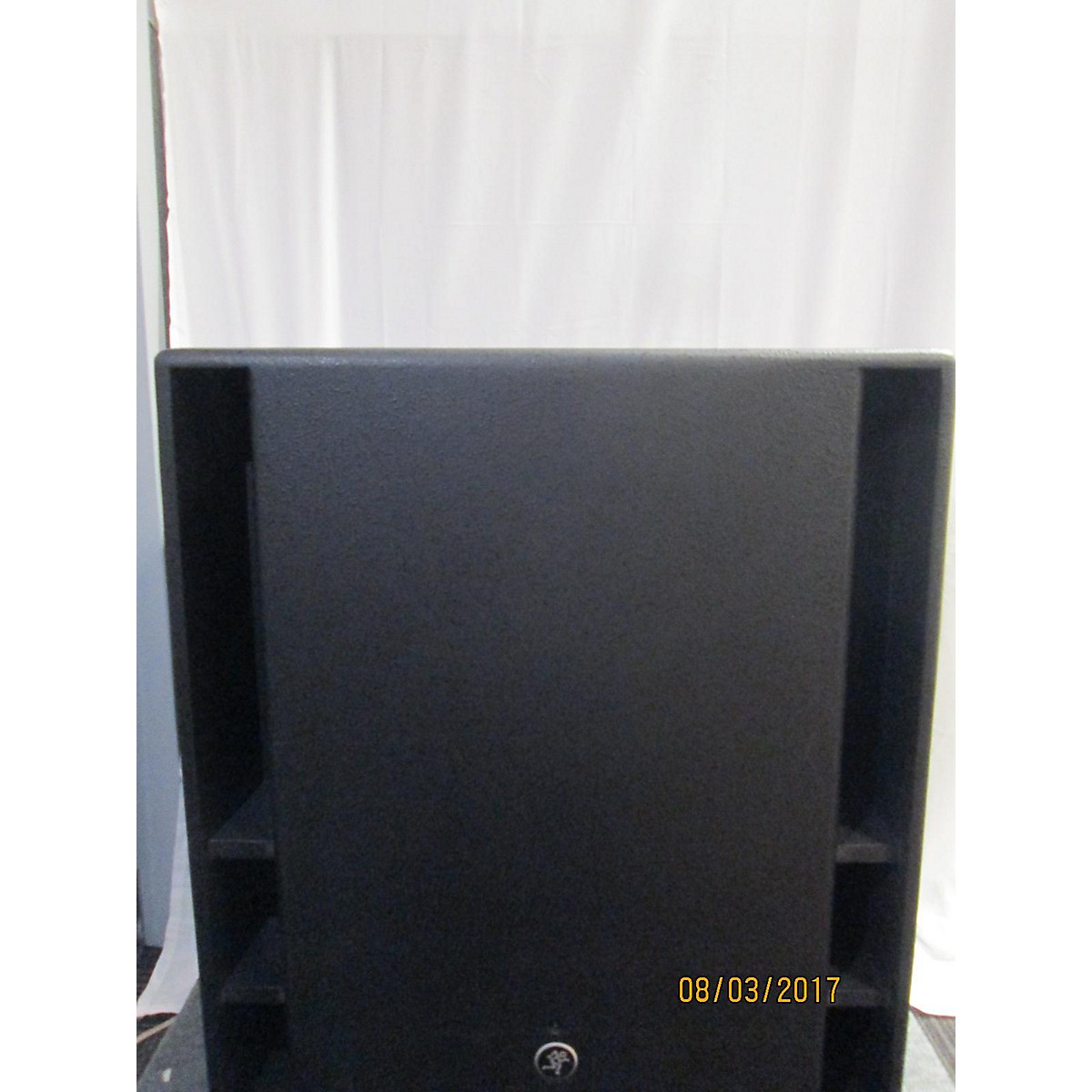 mackie thump 18s used