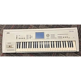 Used KORG Triton Classic 61 Key Keyboard Workstation