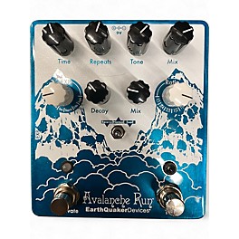 Used EarthQuaker Devices Avalanche Run V2 Delay Effect Pedal