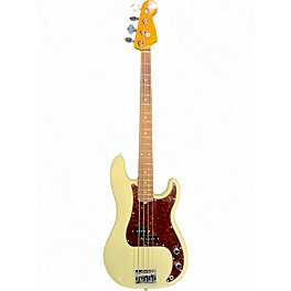 Used Fender AMERICAN PRO II PRECISION White Electric Bass Guitar