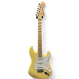 Used Fender Artist Series Yngwie Malmsteen Stratocaster Vintage White Solid Body Electric Guitar