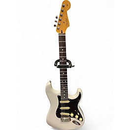 Used Fender STRATOCASTER Polar White Solid Body Electric Guitar