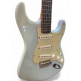 Used Fender Vintera II Road Worn '60s Stratocaster Rosewood Fingerboar Sonic Blue Solid Body Electric Guitar