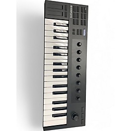 Used Native Instruments Komplete Kontrol M32 MIDI Controller