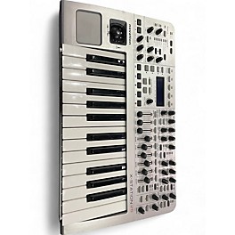 Used Novation X-STATION 25 Synthesizer