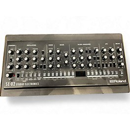 Used Roland SE-02 Synthesizer