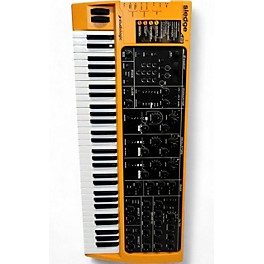 Used Studiologic sledge 2.0 Synthesizer