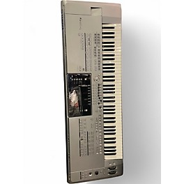 Used Yamaha Tyros 5 76 Key Arranger Keyboard
