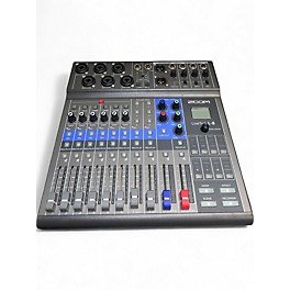 Used Zoom livetrak L-8 Powered Mixer