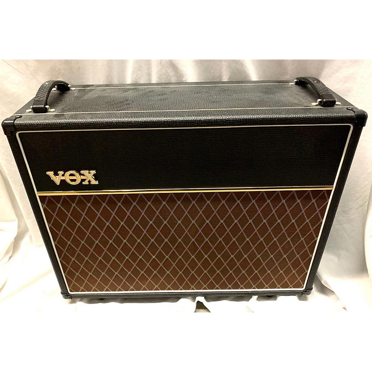 Used Vox V212c Guitar Cabinet Guitar Center