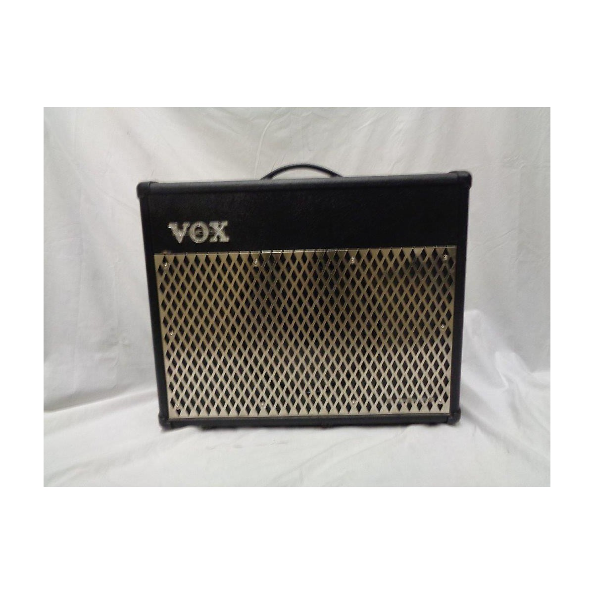 Used Vox VT50 Valvetronix 1x12 50W Guitar Combo Amp Guitar Center