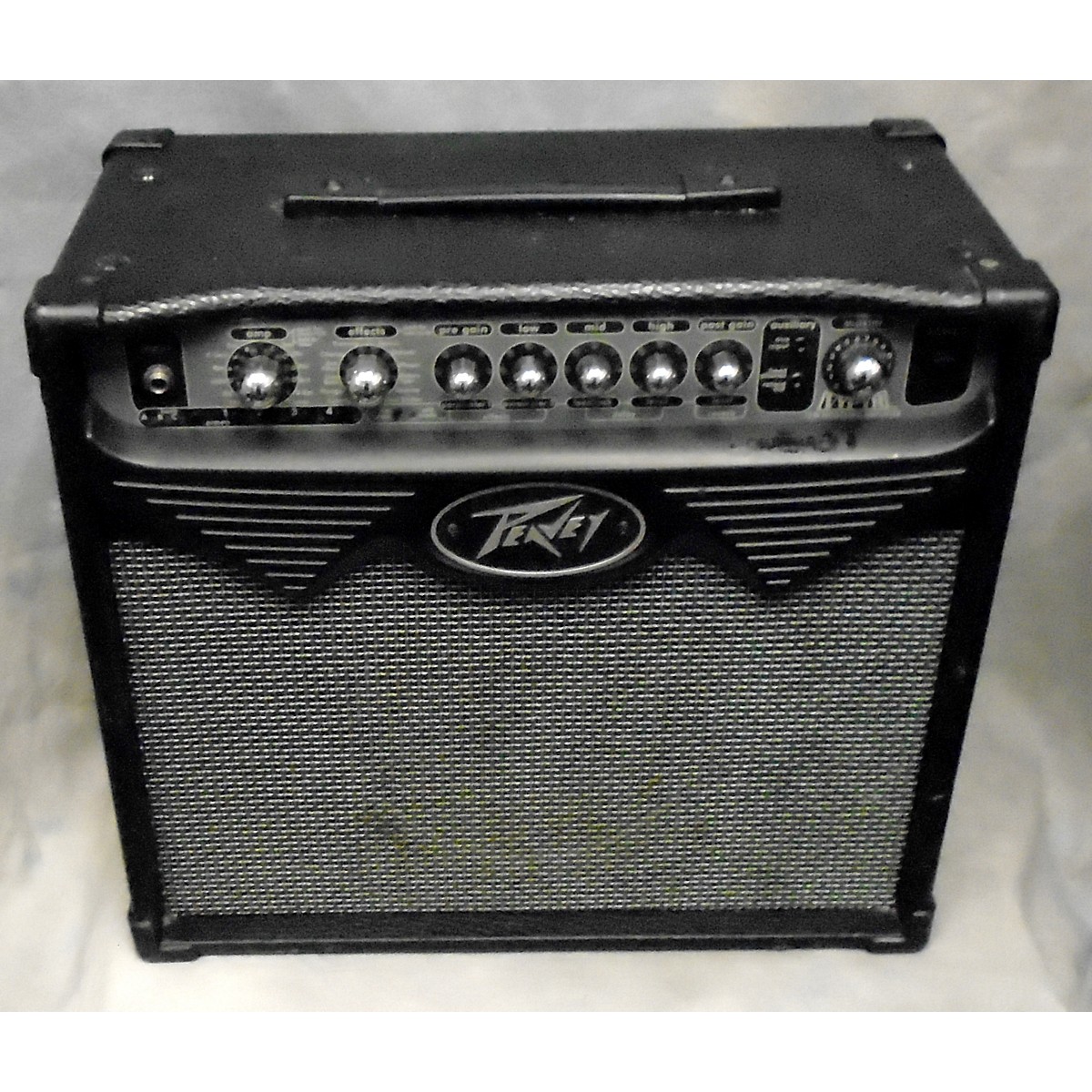 Used Peavey Vypyr 15 1X8 15W Guitar Combo Amp Guitar Center