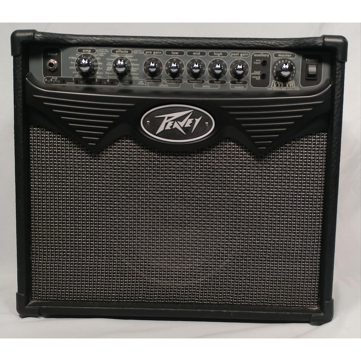 Used Peavey Vypyr 15 1X8 15W Guitar Combo Amp Guitar Center