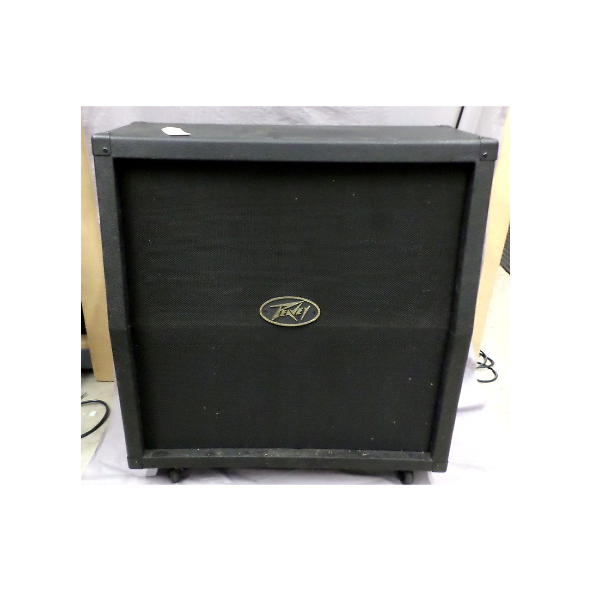 Used Peavey WINDSOR 4X12 Guitar Cabinet | Guitar Center