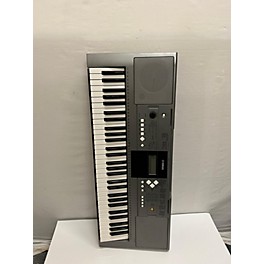 Used Yamaha YPT330 61 Key Portable Keyboard